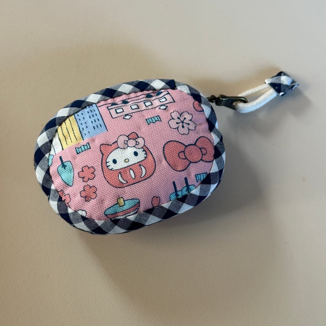 키티 에어팟파우치 / 동전지갑 / 키링 / 핸드메이드 상품이미지1