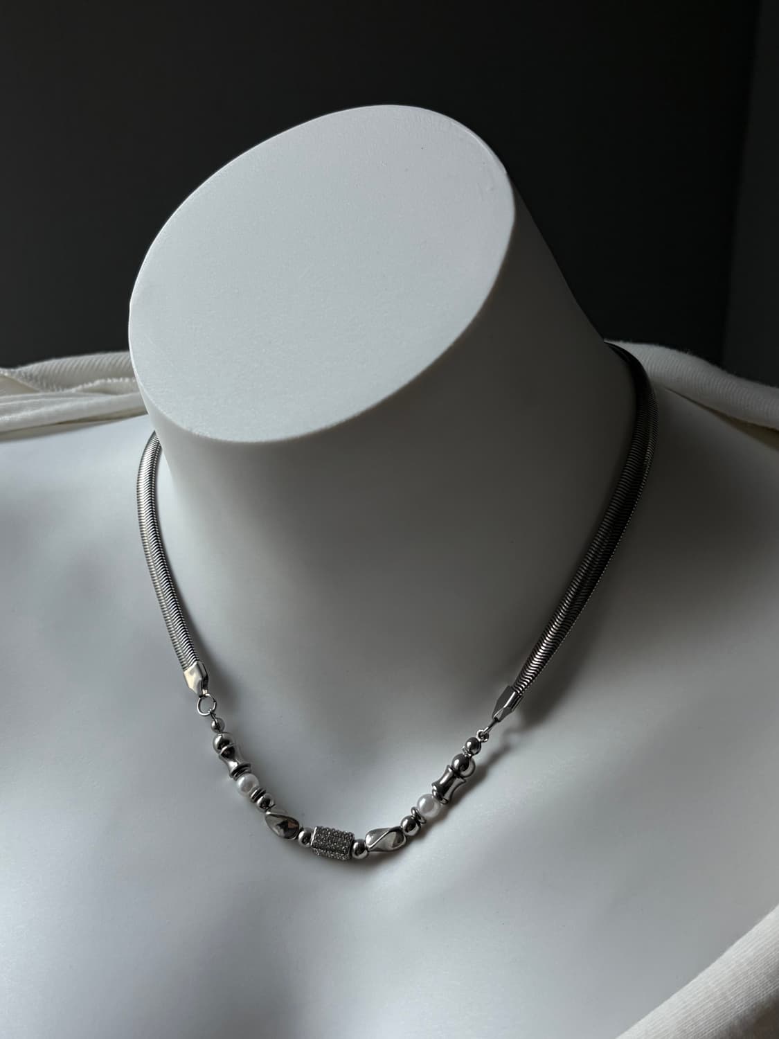 Steel Snake Chain Beaded Necklace목걸이 상품이미지1