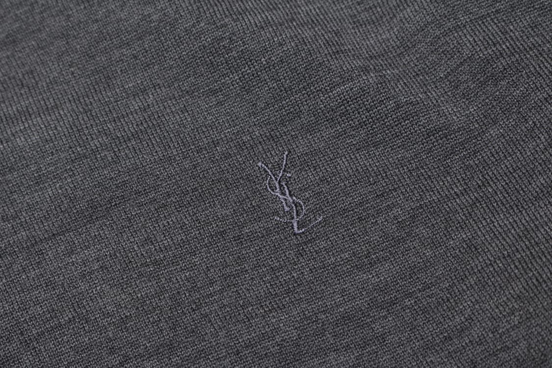 [L] YSL 입생로랑 퓨어울 모크넥 니트 상품이미지2