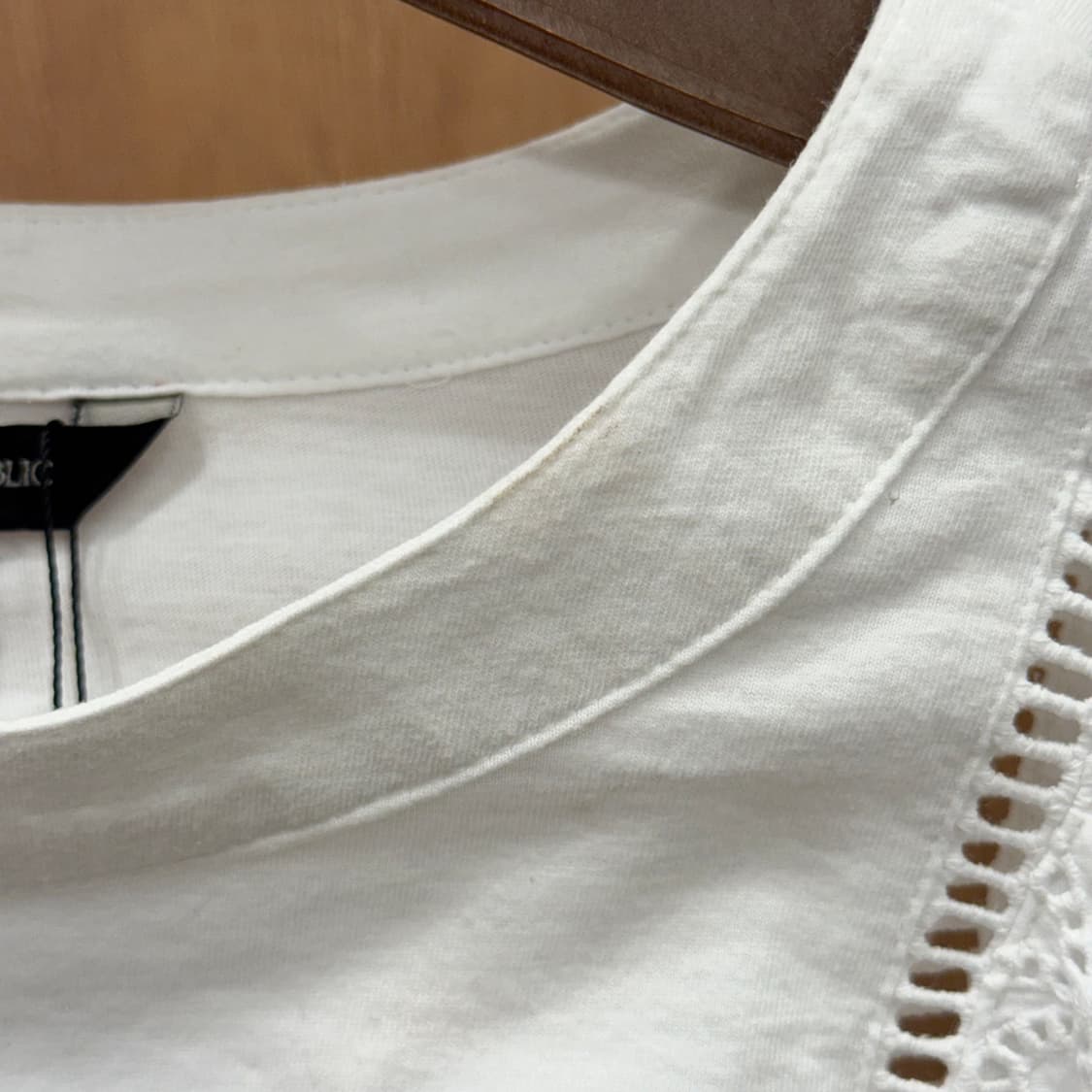 바나나 리퍼블릭 자수 퍼프 슬리브 반팔 티셔츠 코튼 블라우스 화이트 상품이미지9