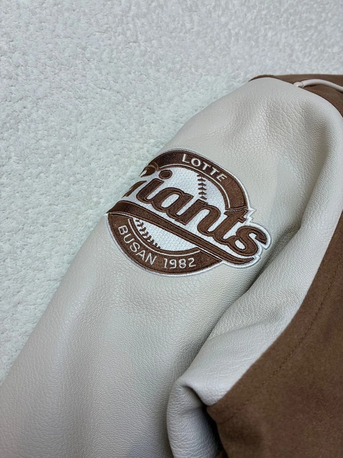 코어 CORE 21FW 레어 롯데자이언츠 바시티 자켓 PN5745    상품이미지5