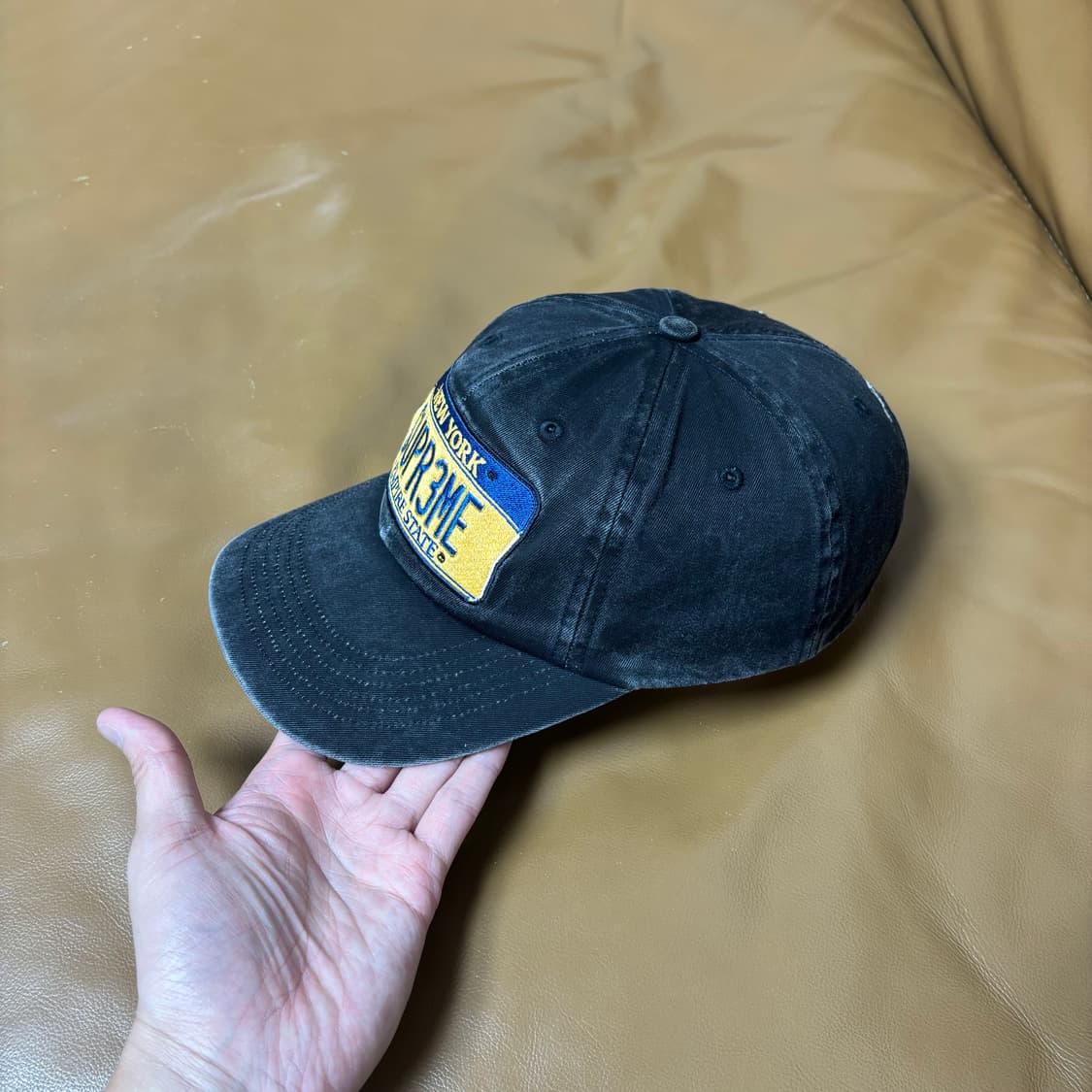 Supreme 슈프림 라이센스 워시드 블랙 6패널 볼캡 모자 Black 상품이미지4