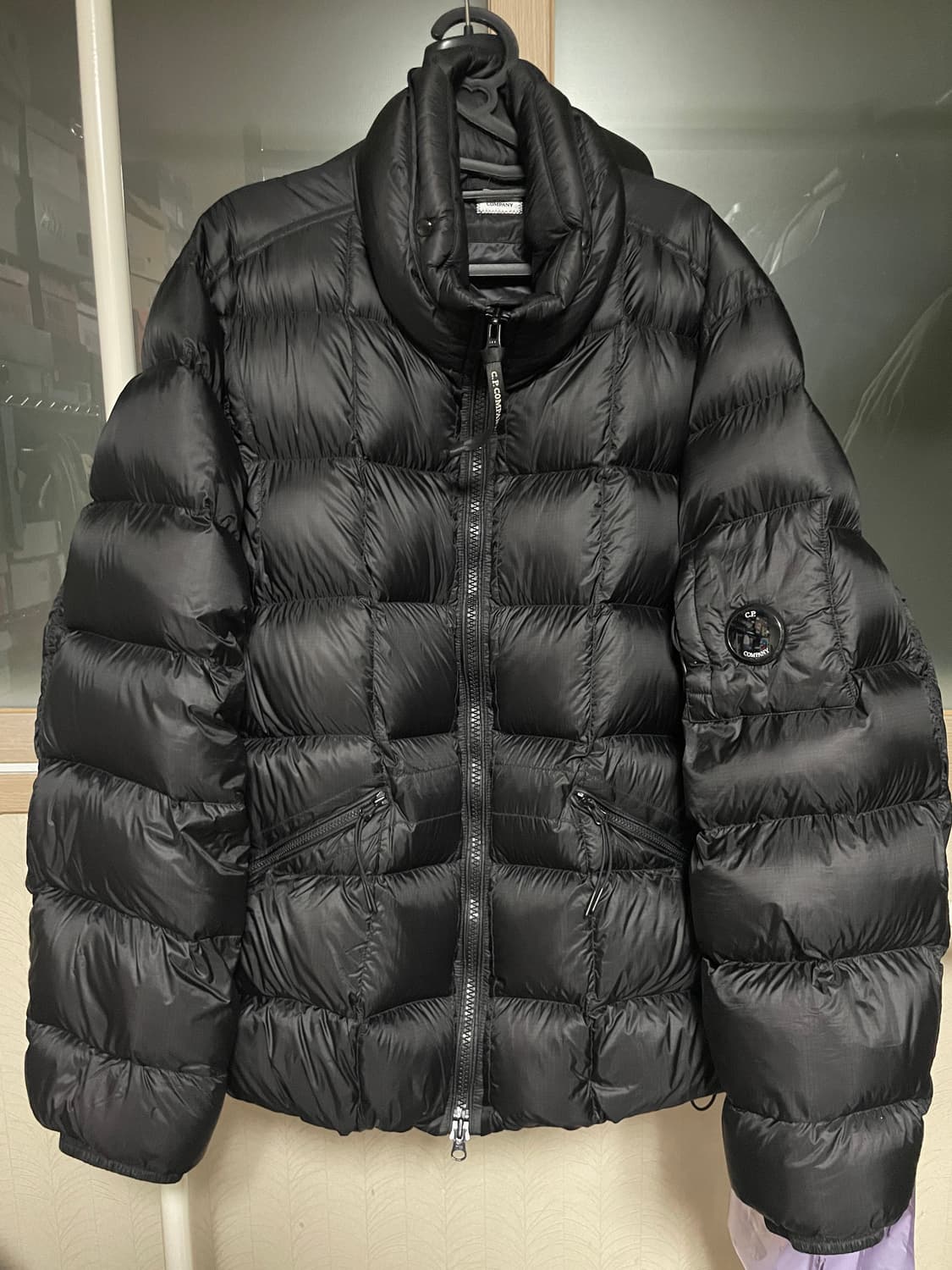 23FW CP컴퍼니 DD SHELL 컨실어블 패딩 블랙 상품이미지1