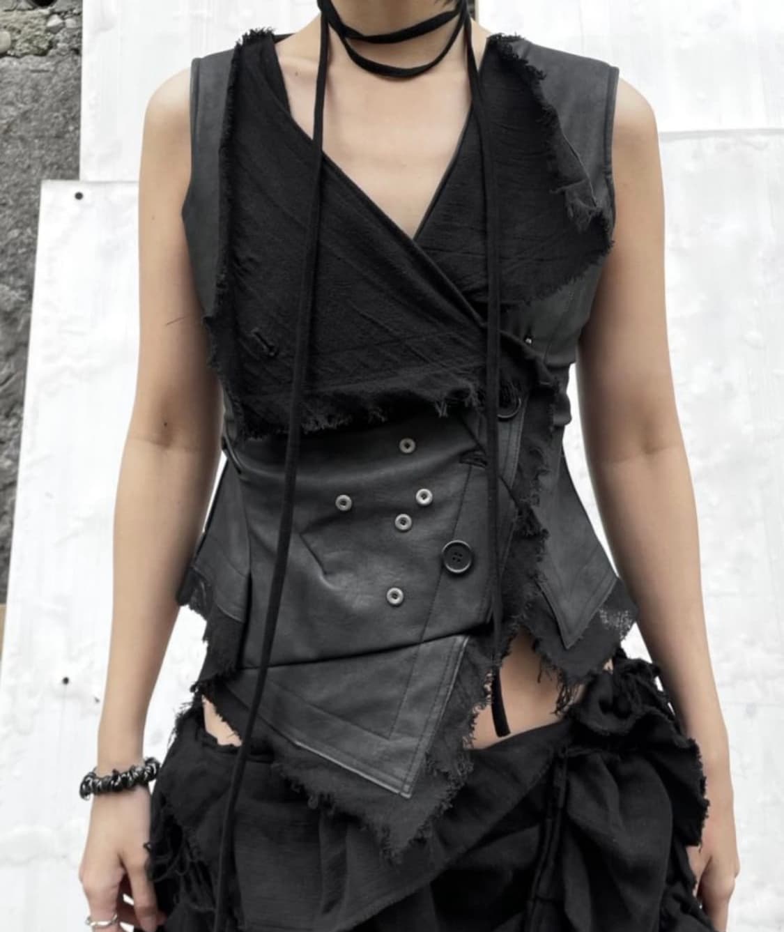 하르테올뎀 harteordemn Unbalanced Vest  상품이미지1