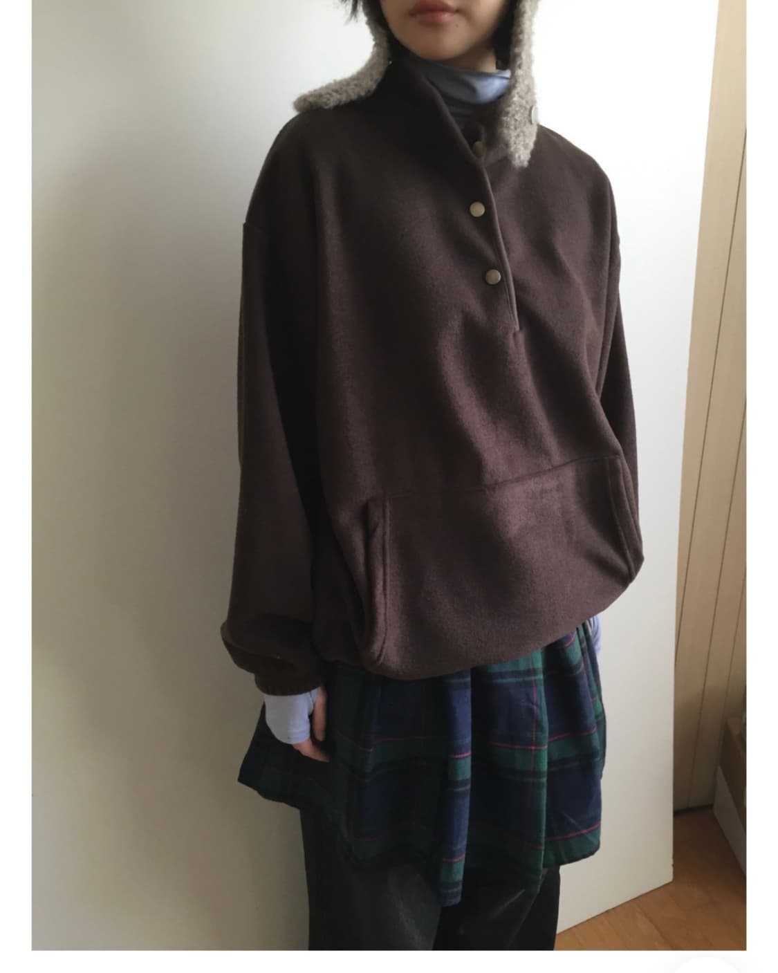 더기 플리스 아노락 맨투맨 브라운 상품이미지4