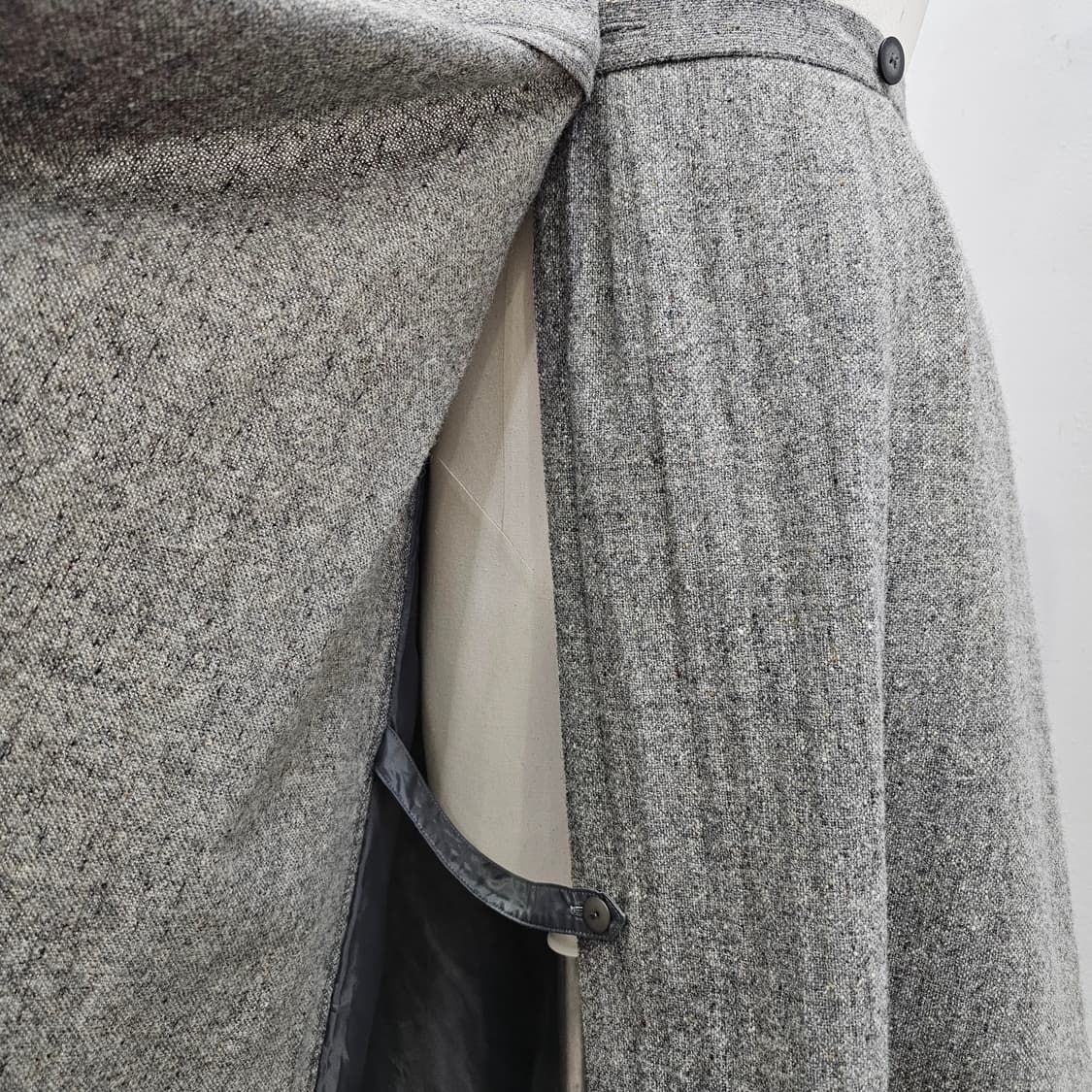 TRANS WORK 울 실크 그레이 랩스커트 상품이미지8