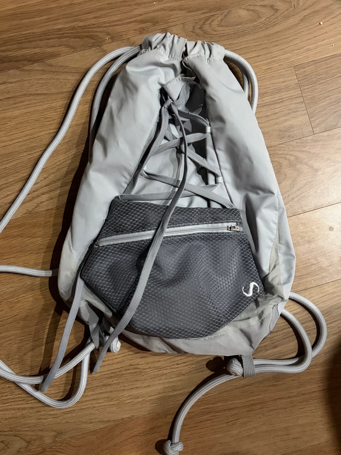 오호스 디테처블 짐색가방 그레이 상품이미지1