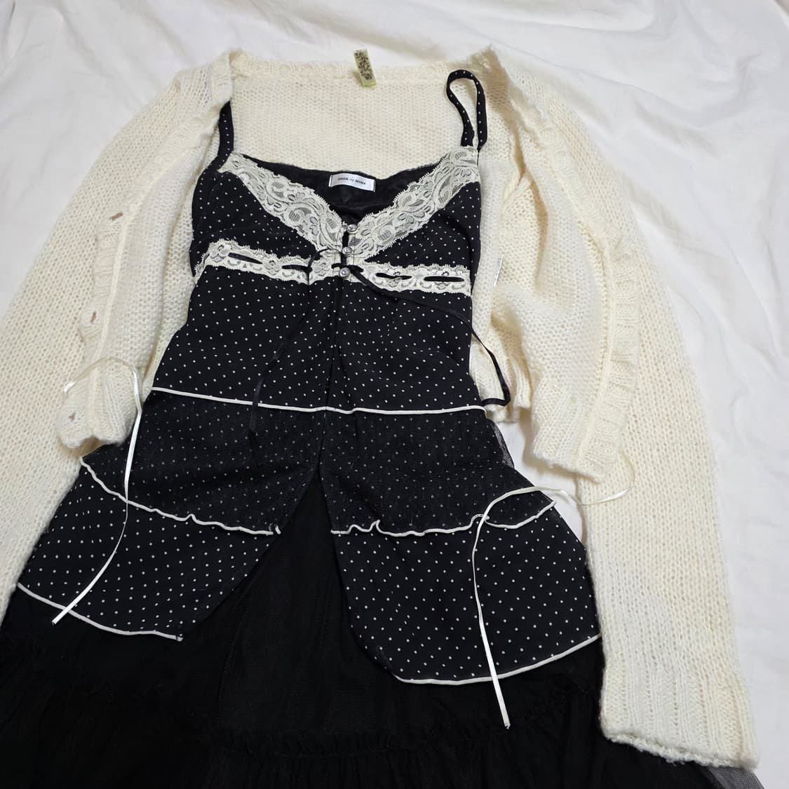 공겜여주 히메갸루 블랙 캉캉 도트 나시 스커트 가디건 세트 트랄라라깔 상품이미지7