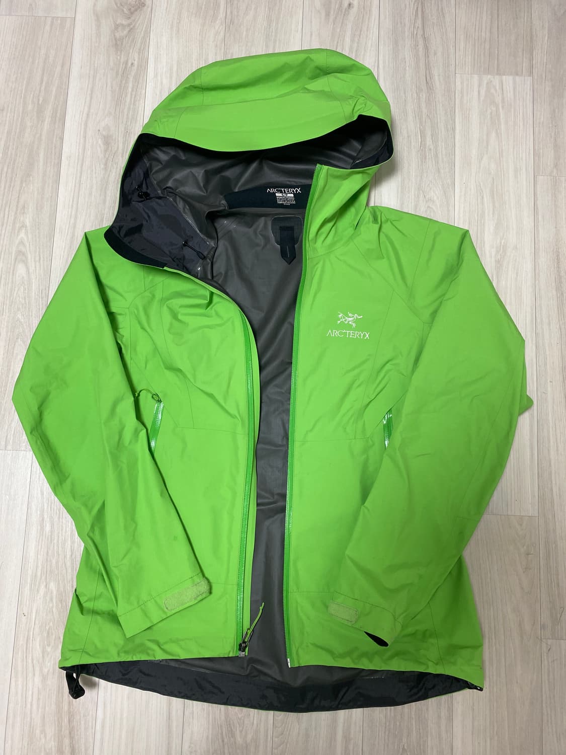정품 아크테릭스 백화점판 고어텍스 베타 바람막이 S 상품이미지1