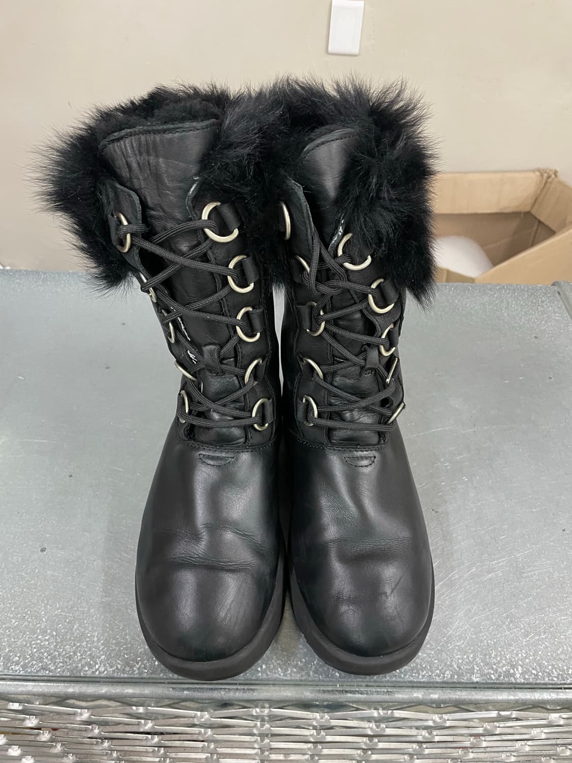 어그 Aya 워터프루프 레더 부츠 240 상품이미지5