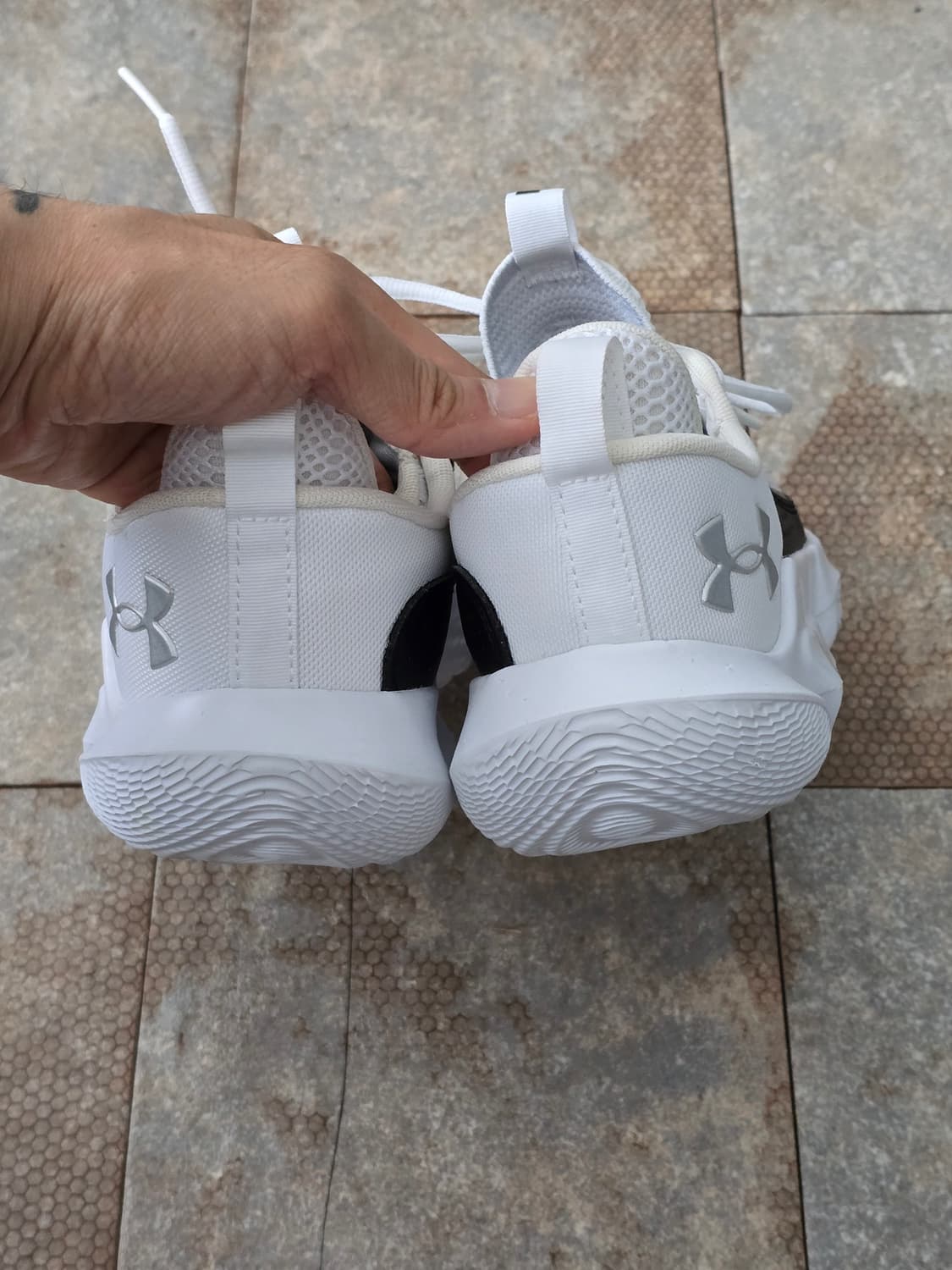 (250)언더아머 플로우 퓨쳐 x3  상품이미지7