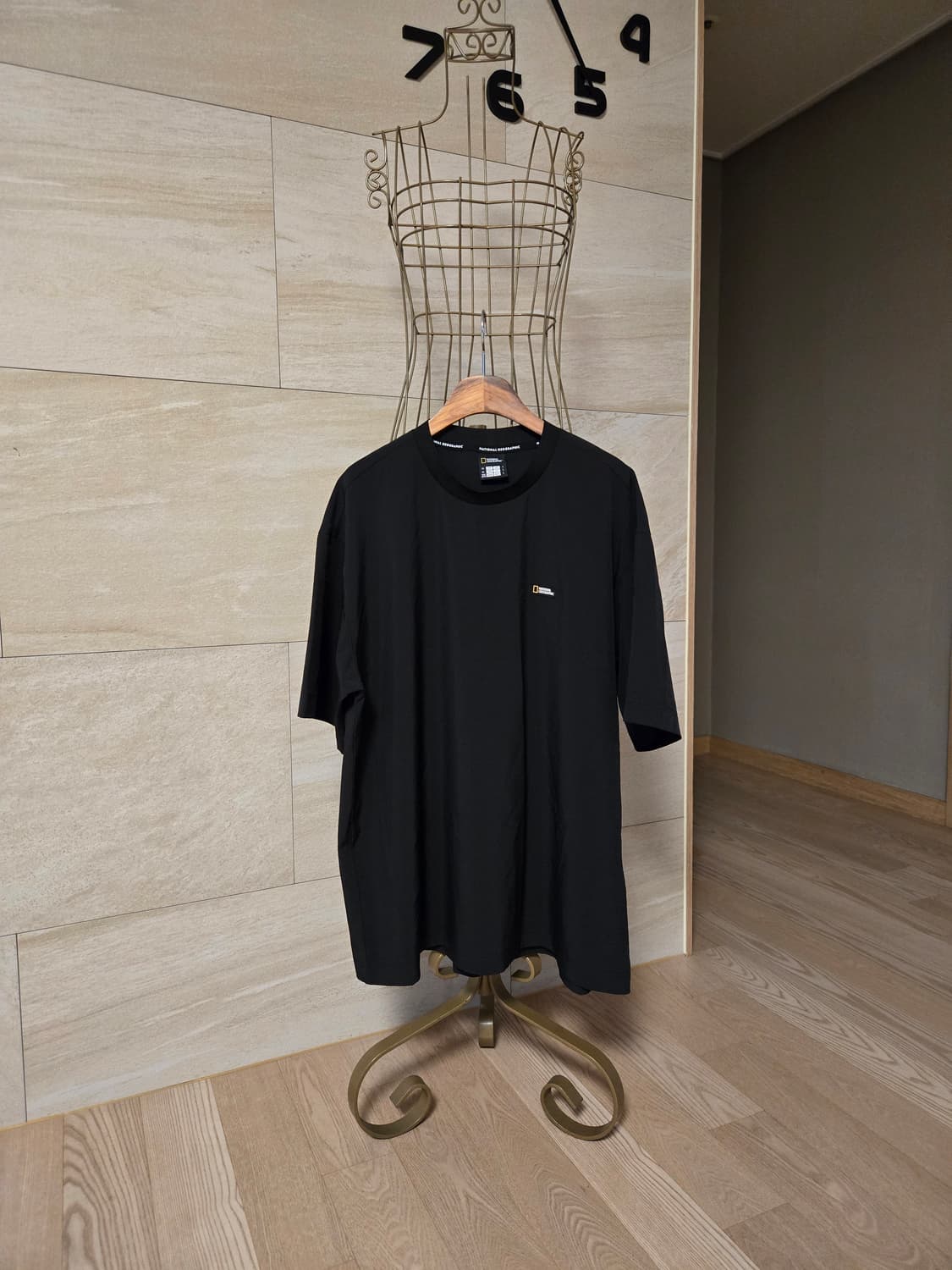 [105] 내셔널지오그래픽 남성 반팔티 상품이미지1