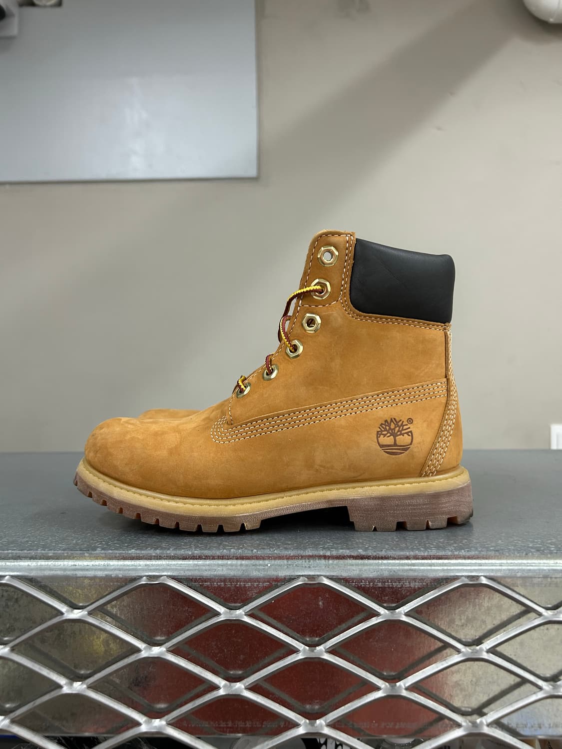 팀버랜드 6인치 프리미엄 부츠 w5.5 상품이미지1