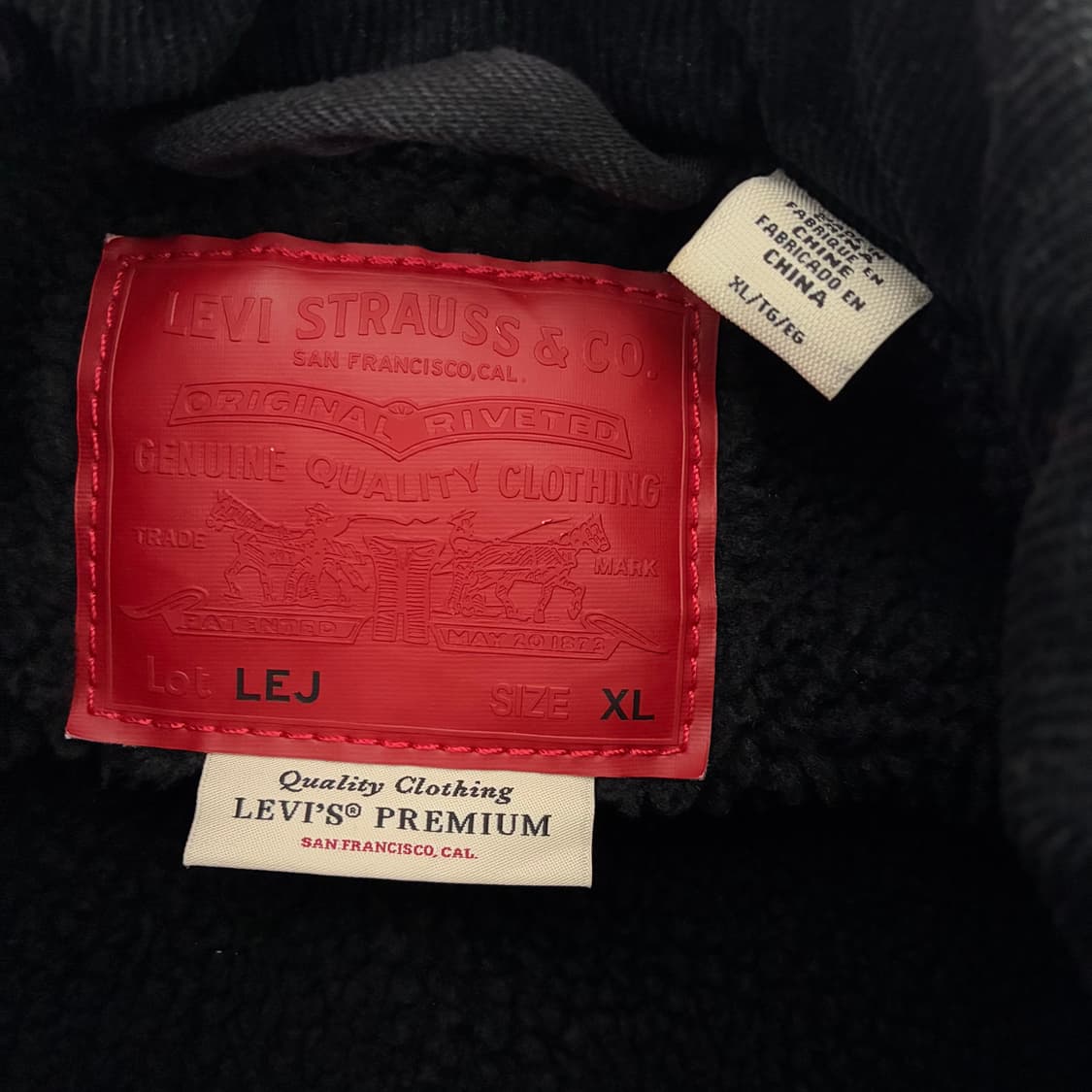 Levi's 리바이스 레드탭 흑청 워시드 데님 쉐르파 자켓 상품이미지6