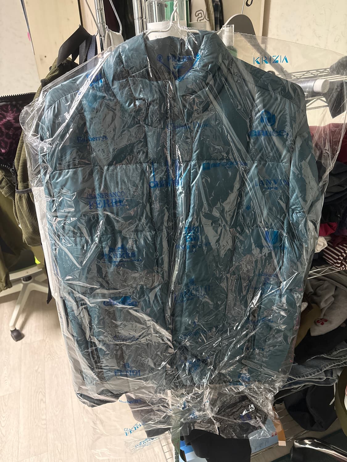 디스이즈네버댓 경량패딩 상품이미지2