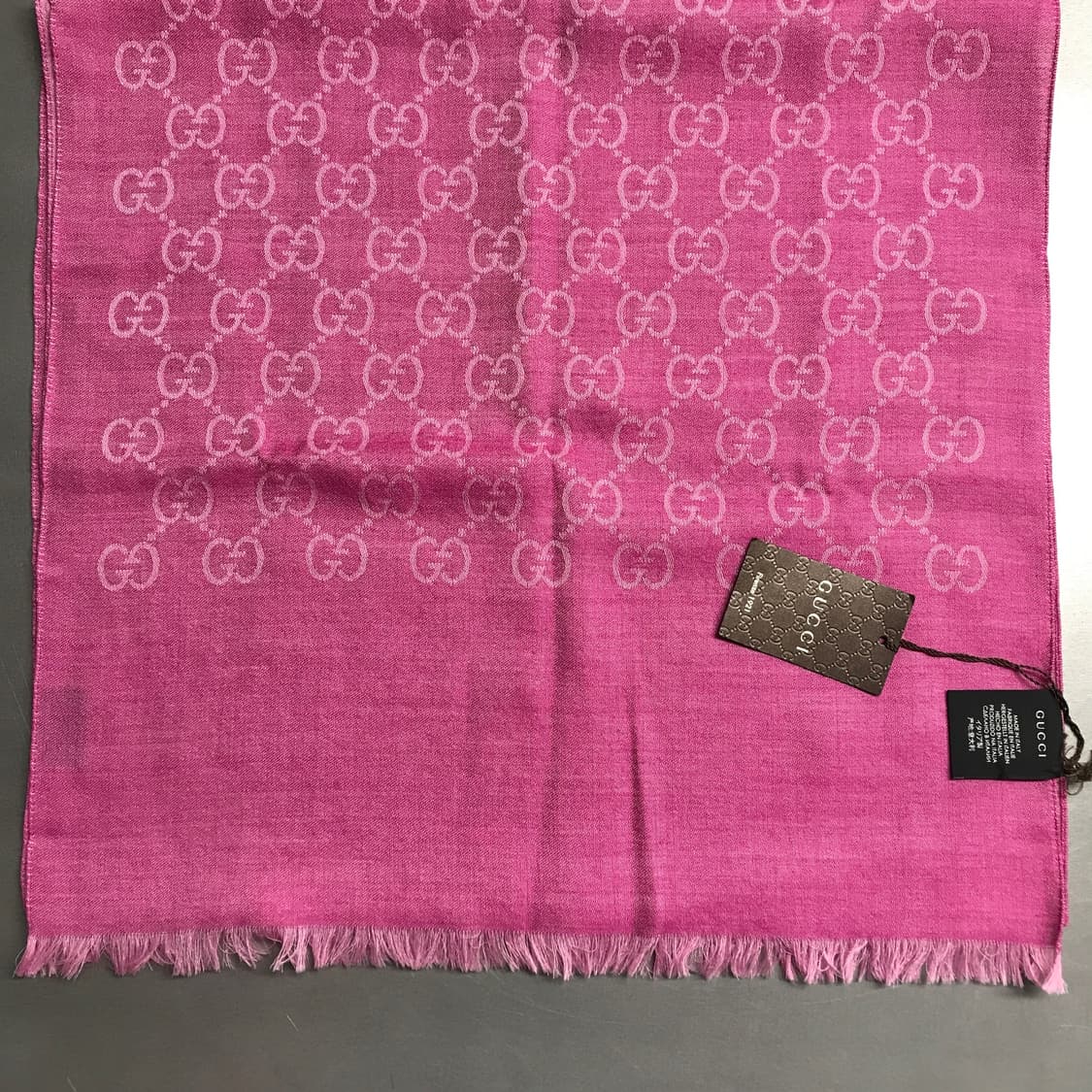구찌 핑크 스카프 새상품 상품이미지3