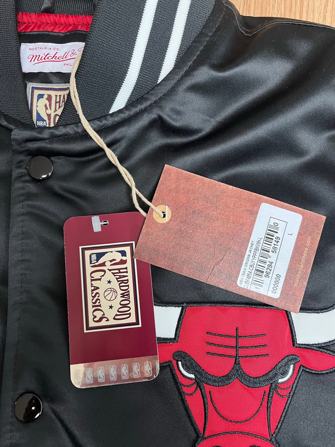 미첼앤네스 NBA 시카고 불스 챔피언스 바시티 새틴 자켓 L 상품이미지7