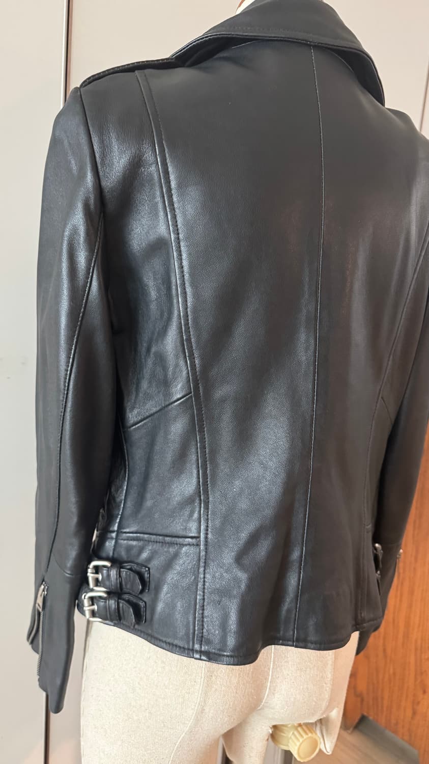 망고 블랙 리얼 가죽 라이더 자켓 상품이미지5