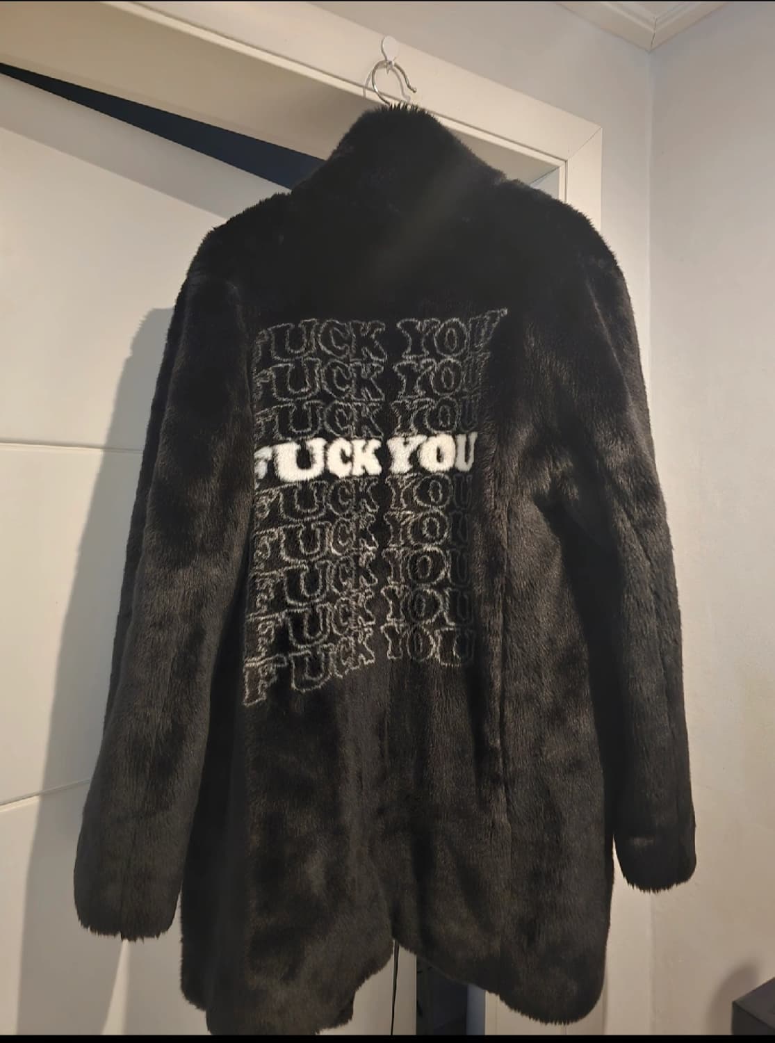 슈프림 x 히스테릭 글래머 블랙 퍼 코트 L 상품이미지2