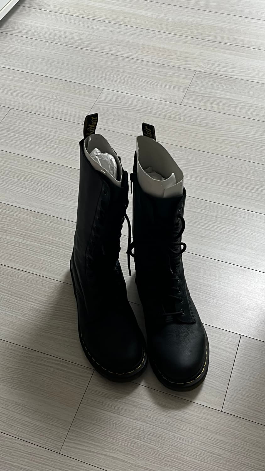 닥터마틴 14홀 상품이미지1