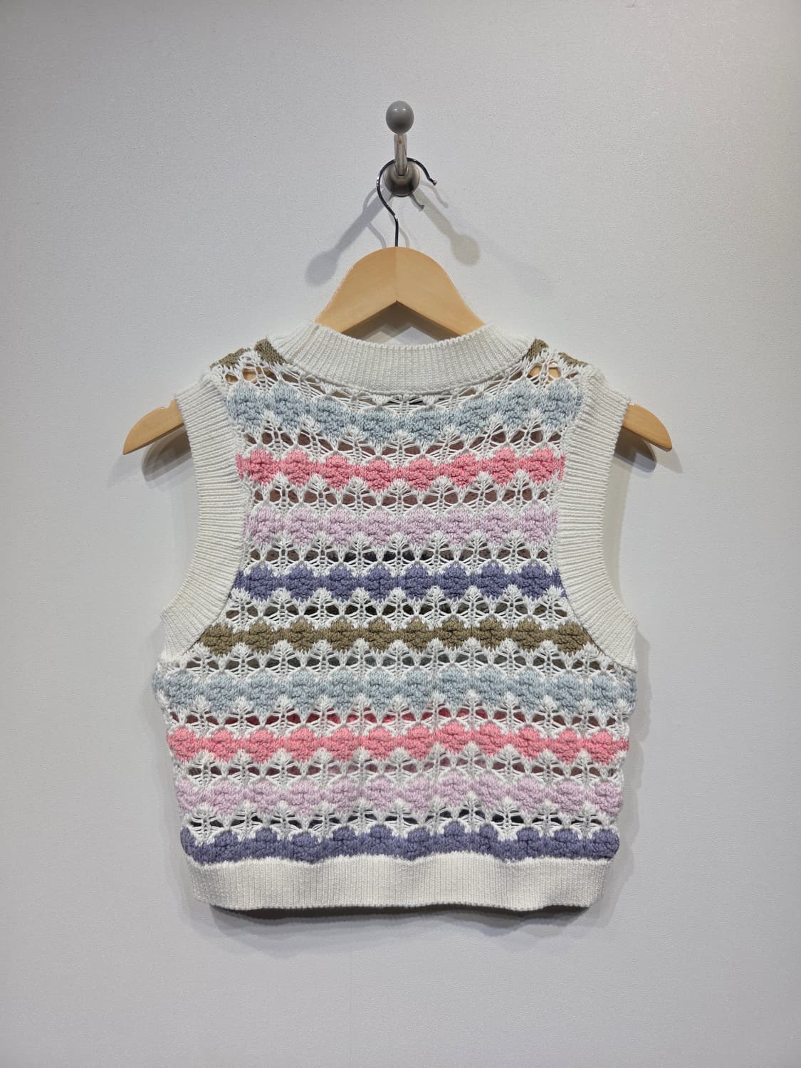 ZARA 자라 파스텔 펀칭 크롭 니트 베스트 상품이미지3