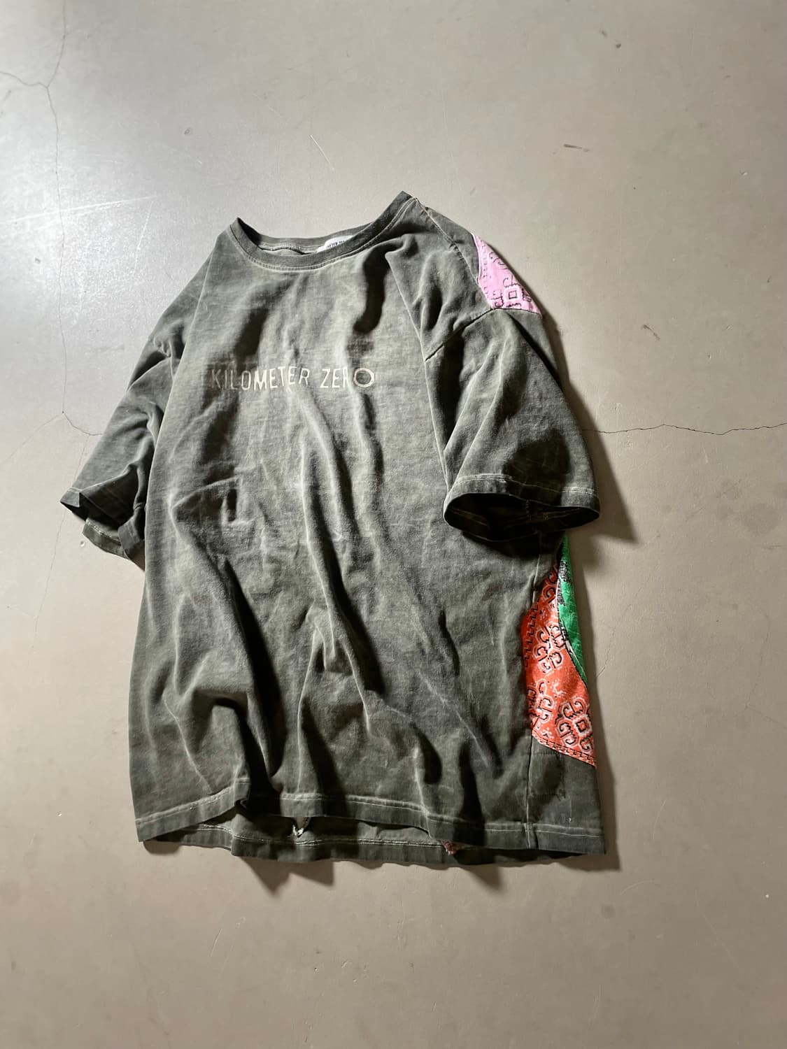 KZ Atelier Painting Graphic T-shirt 상품이미지2