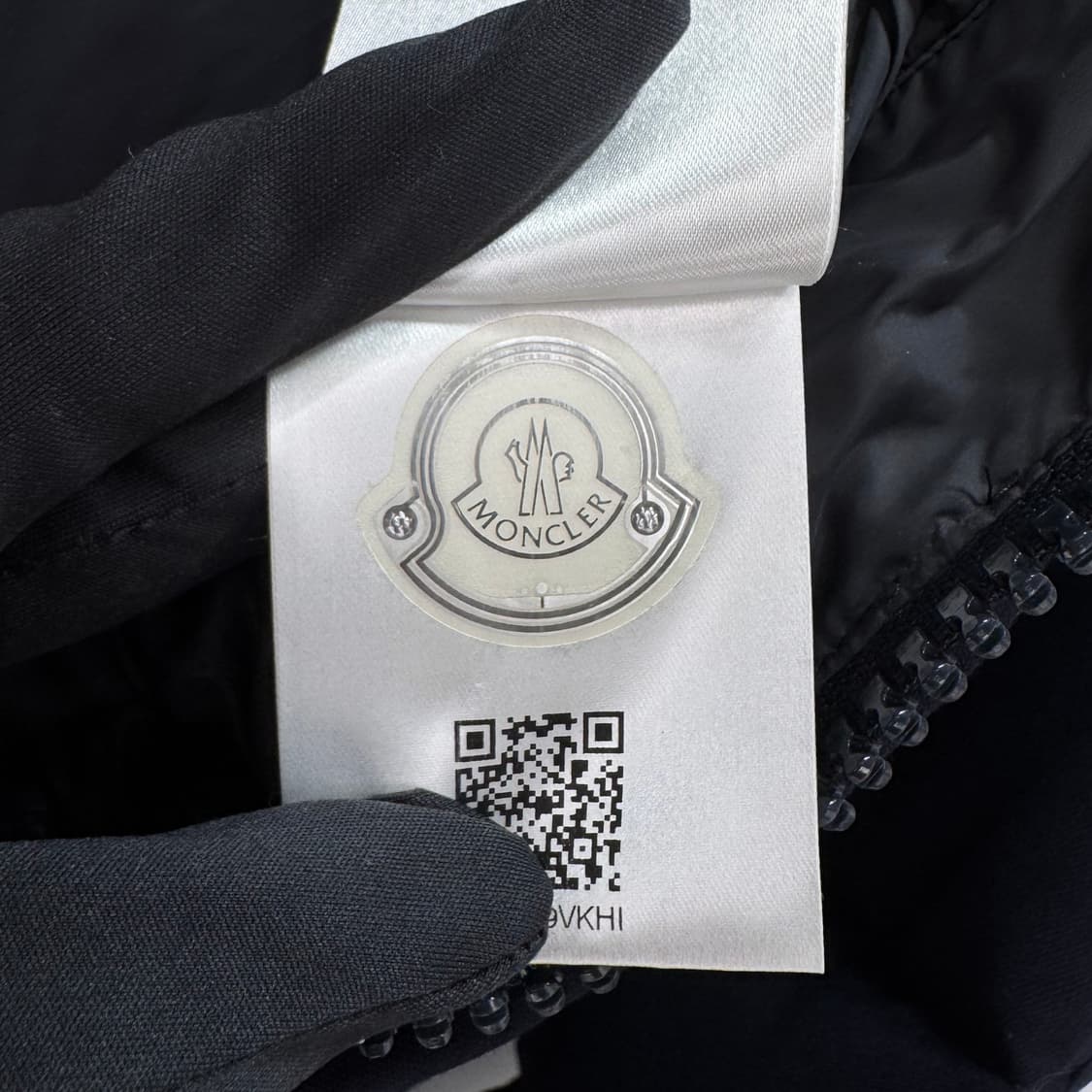 [3사이즈] 몽클레어 몽제네브르 패딩 점퍼 네이비 상품이미지9