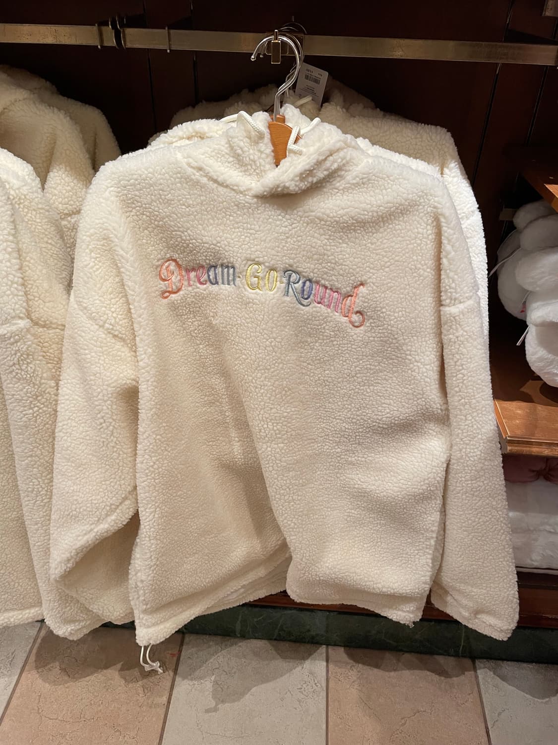 도쿄 디즈니랜드 40주년기념한정 아이보리 후드 후리스 새상품 상품이미지4