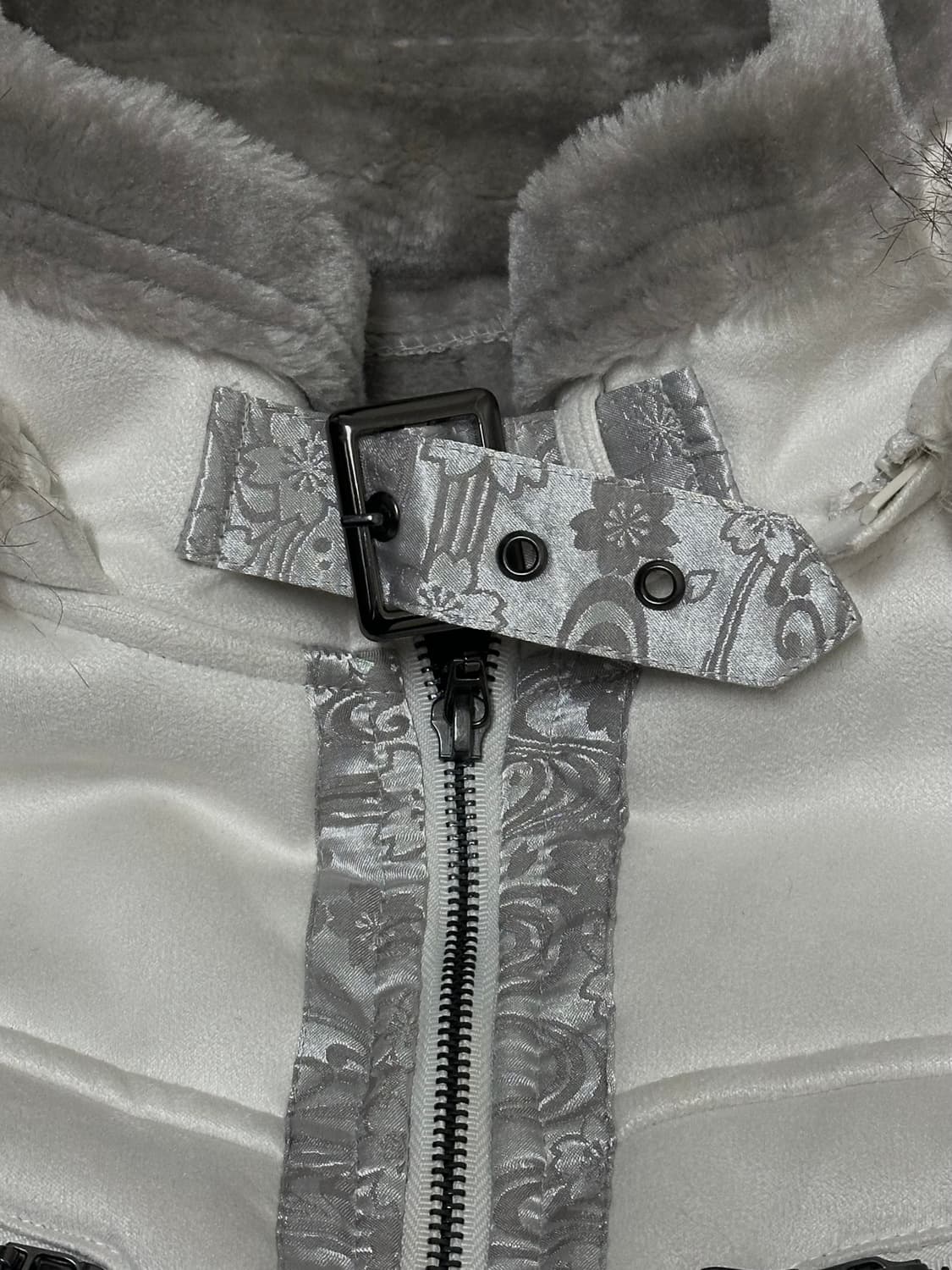 Oriental White Mustang 상품이미지3