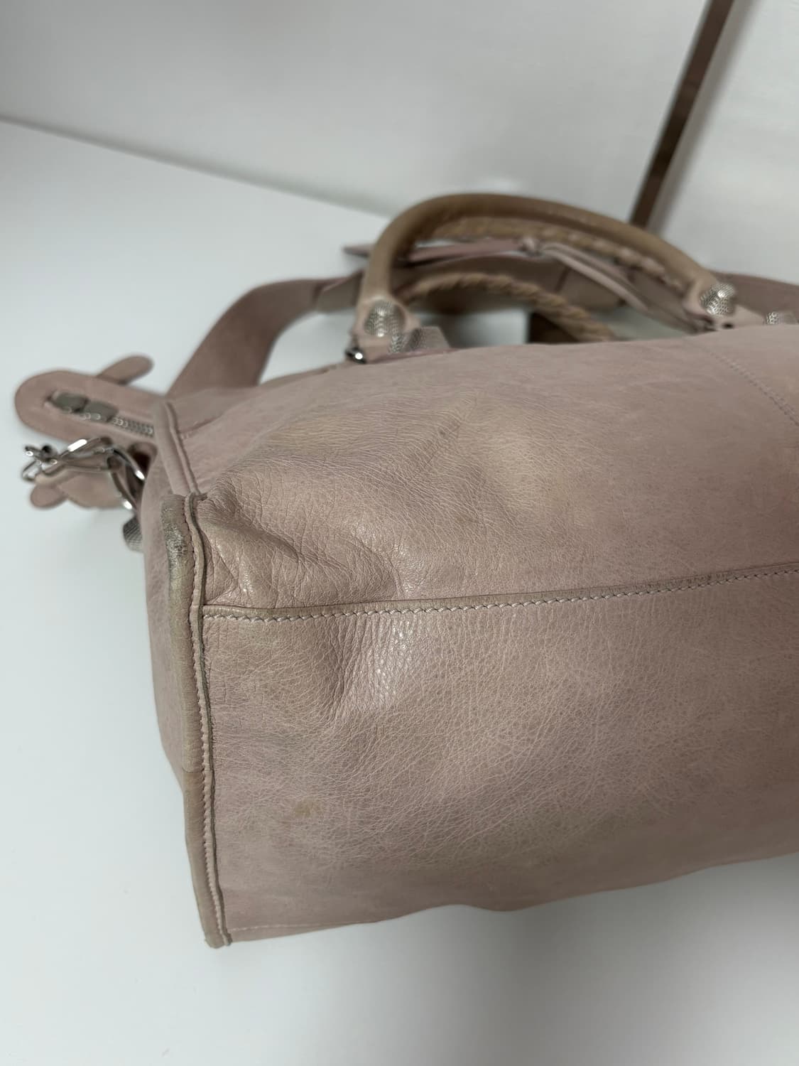 발렌시아가 파트타임 자이언트 모터백 핑크베이지 상품이미지7