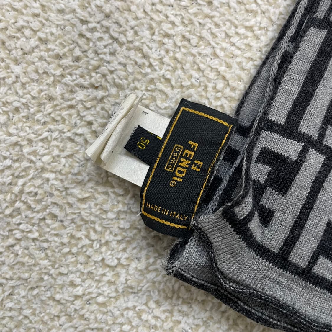 펜디 Fendi 주카 패턴 버진울 머플러  상품이미지3