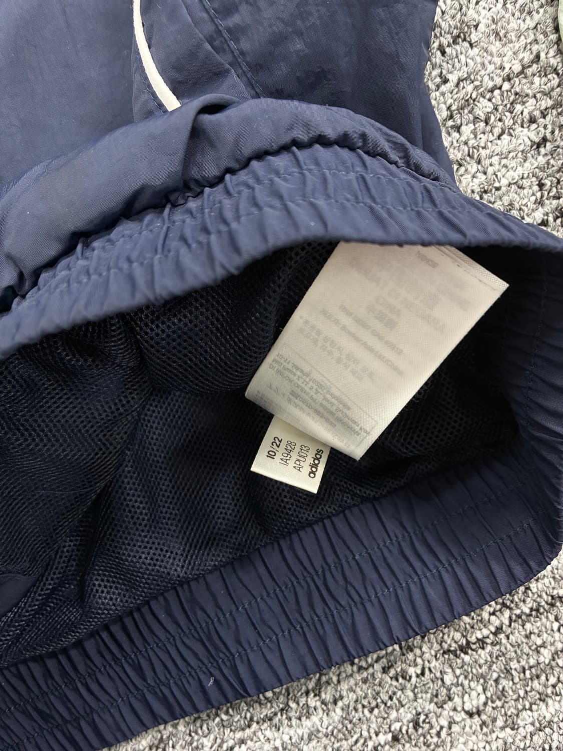 아디다스 네이비 배색 우븐 바람막이 L 상품이미지8