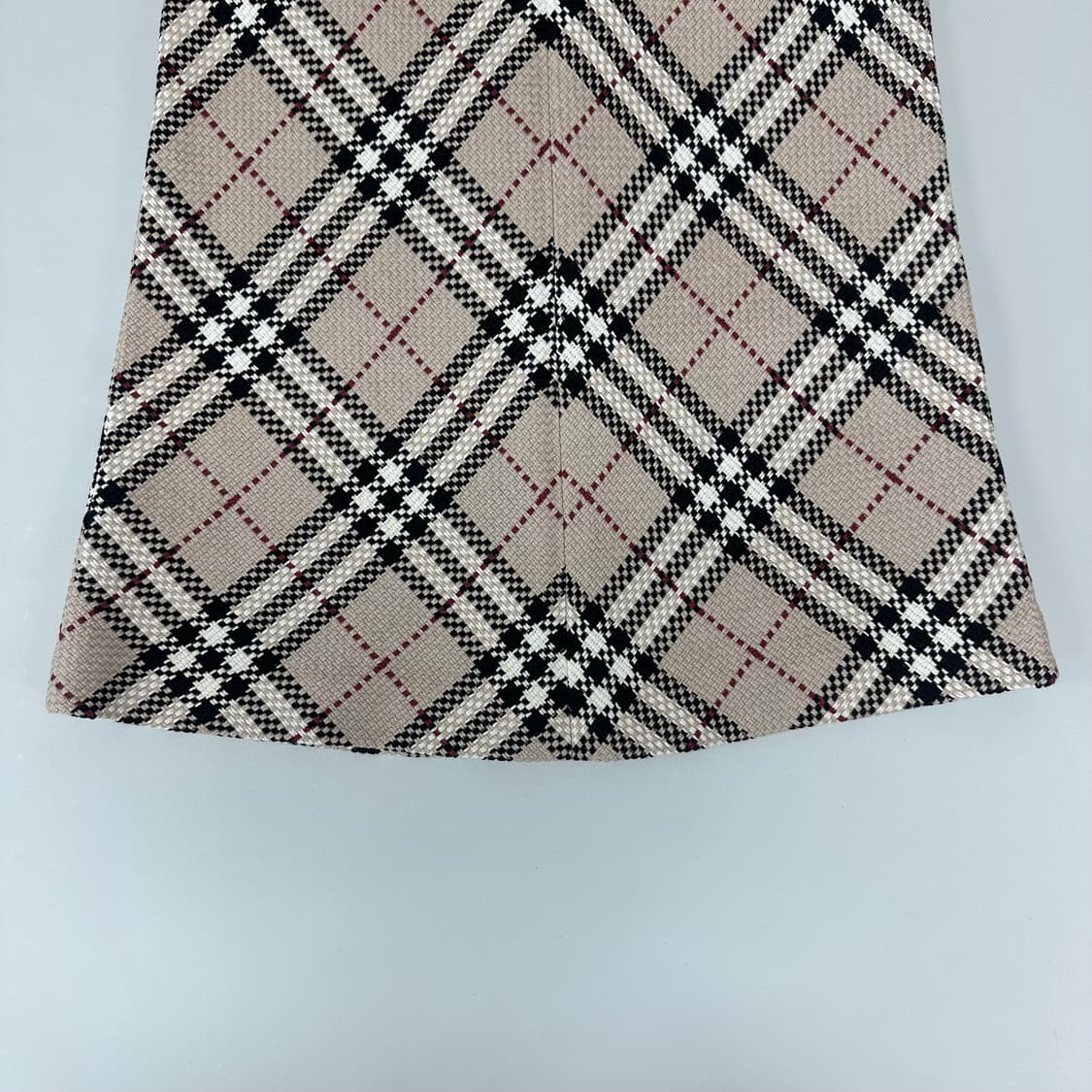 버버리 사선 체크 트위드 스커트 상품이미지4
