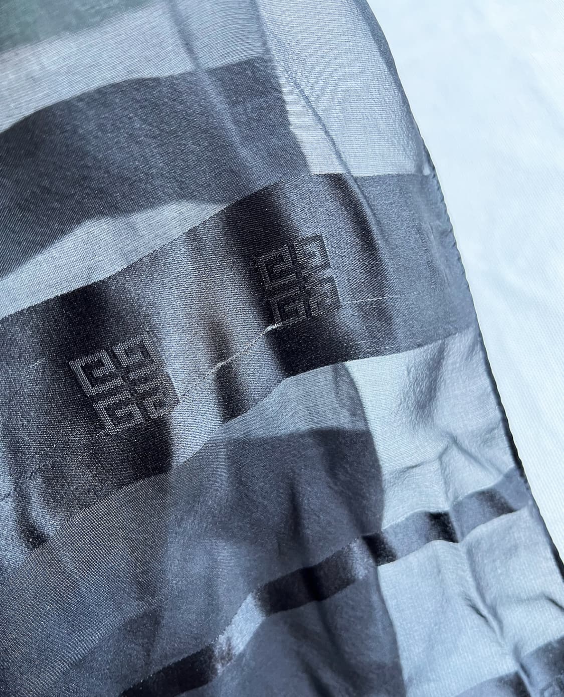 GIVENCHY logo sheer silk scarf 상품이미지10