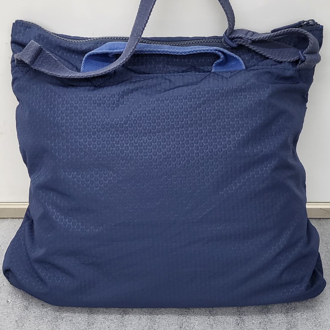 만다리나덕 스포츠 캐주얼 멀티포켓 투웨이 크로스백 42x37cm 상품이미지6