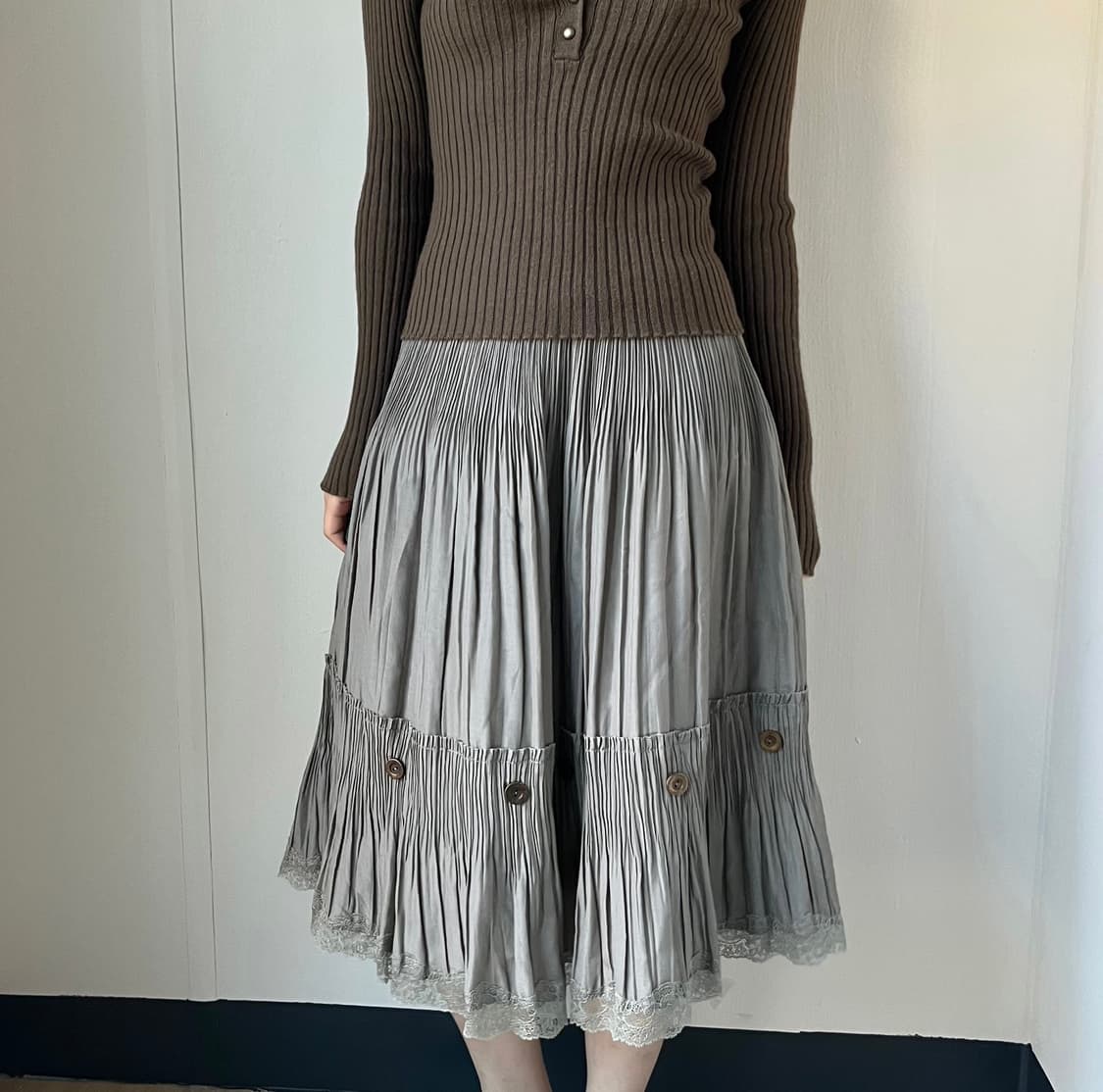 Pleats Gray button skirt 상품이미지1