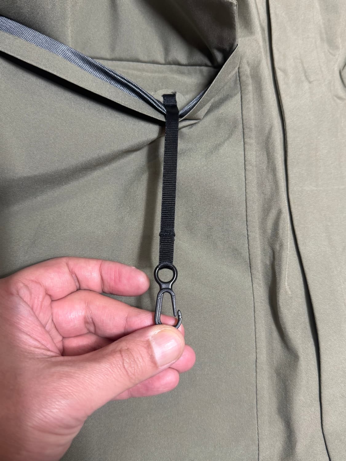 아크테릭스 Veilance 베일런스 필드 자켓 LT 카키 상품이미지7