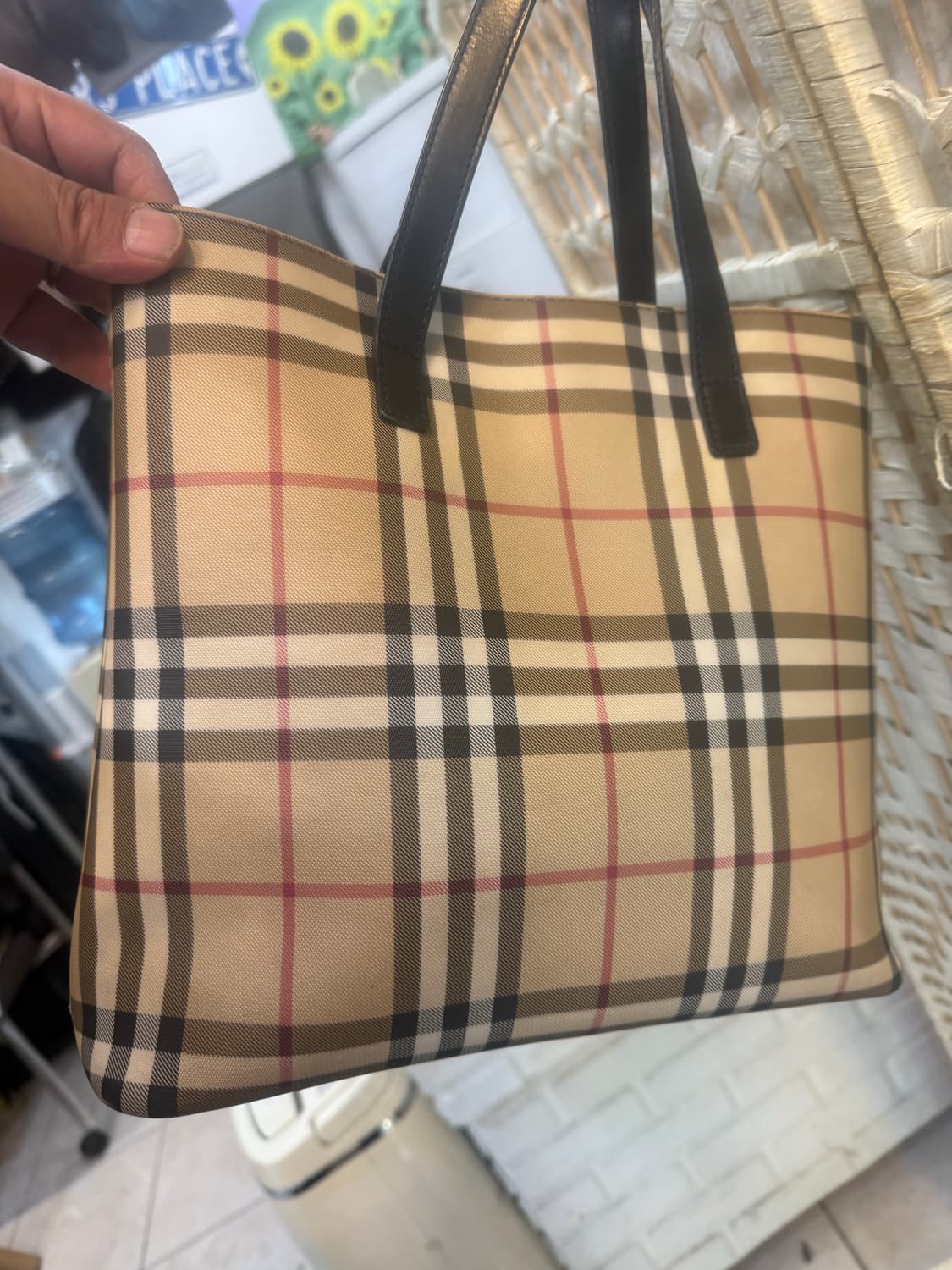 정품 버버리 노바체크 토트백 팝니다 상품이미지4