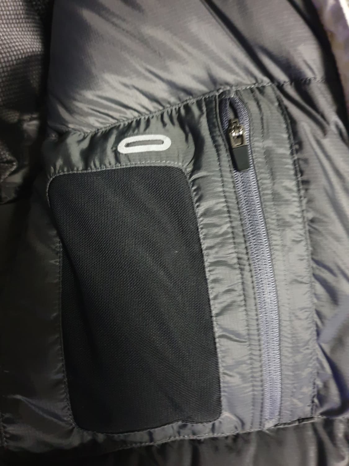 디스커버리 익스페디션 숏패트롤 구스다운 패딩 자켓 (95) 상품이미지4