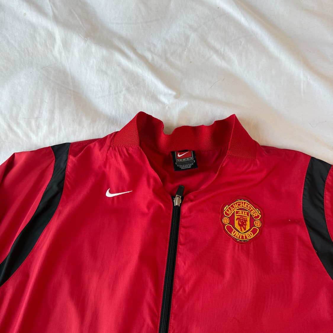 나이키 레드탭 00s 맨유 바람막이 L 상품이미지3