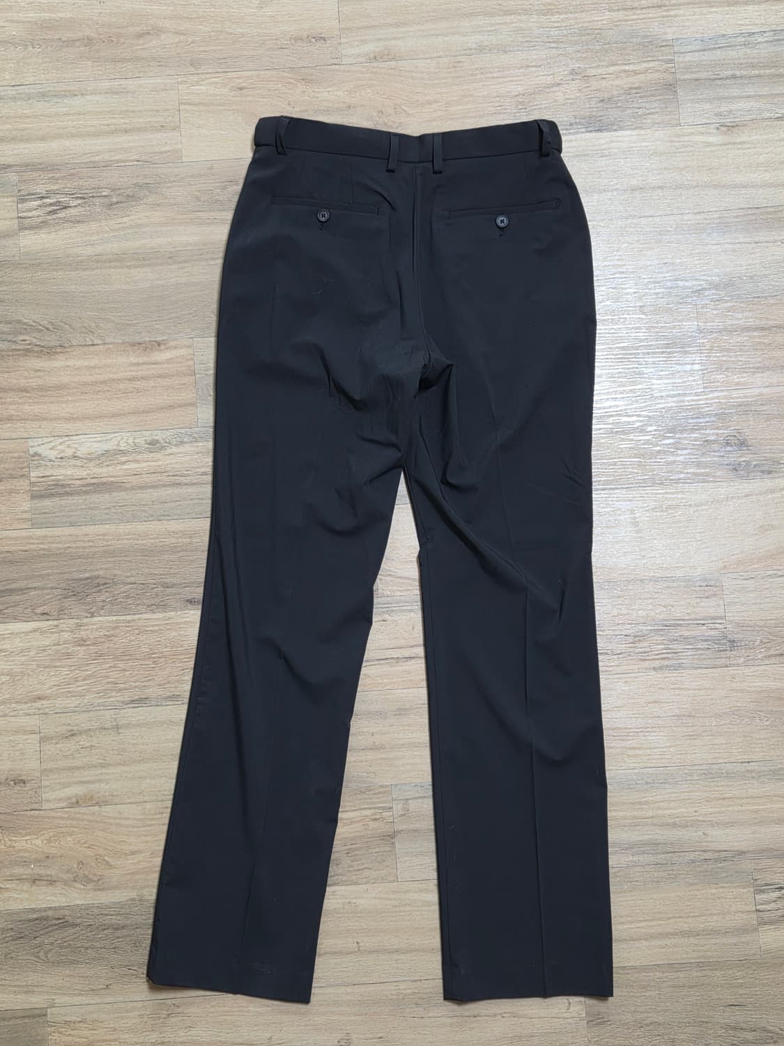 무신사스탠다드 블랙 슬랙스 세미와이드핏 30 상품이미지7