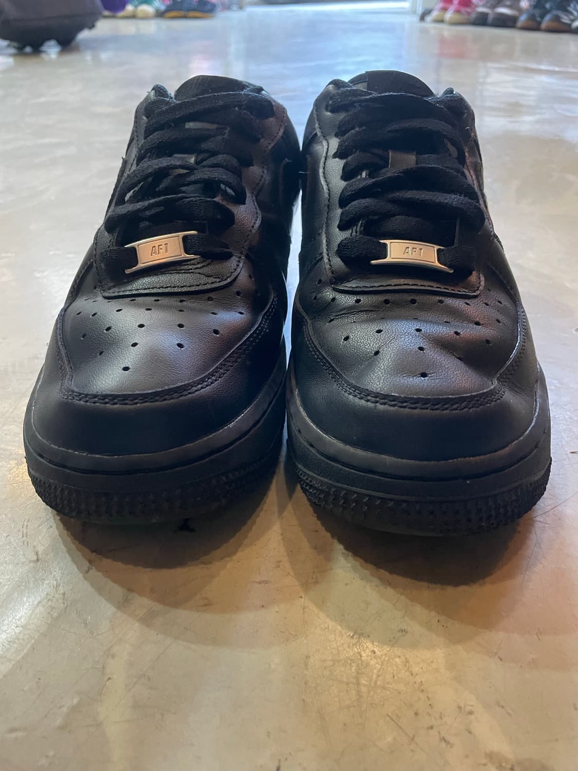 나이키 에어포스1 블랙 250 상품이미지3