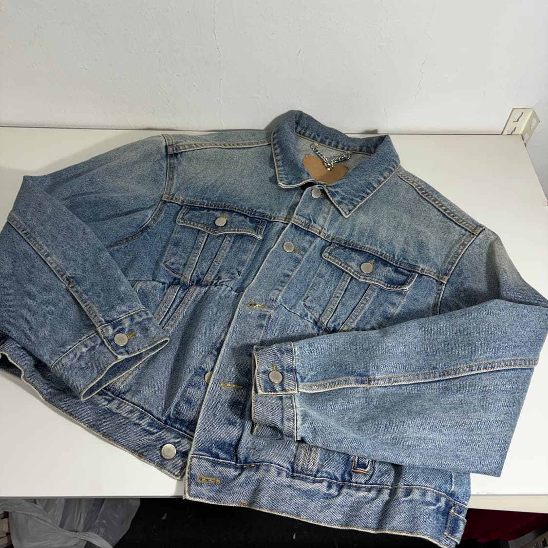 우먼OS 모어댄예스터데이 오버핏 크롭청자켓 데님자켓 상품이미지1