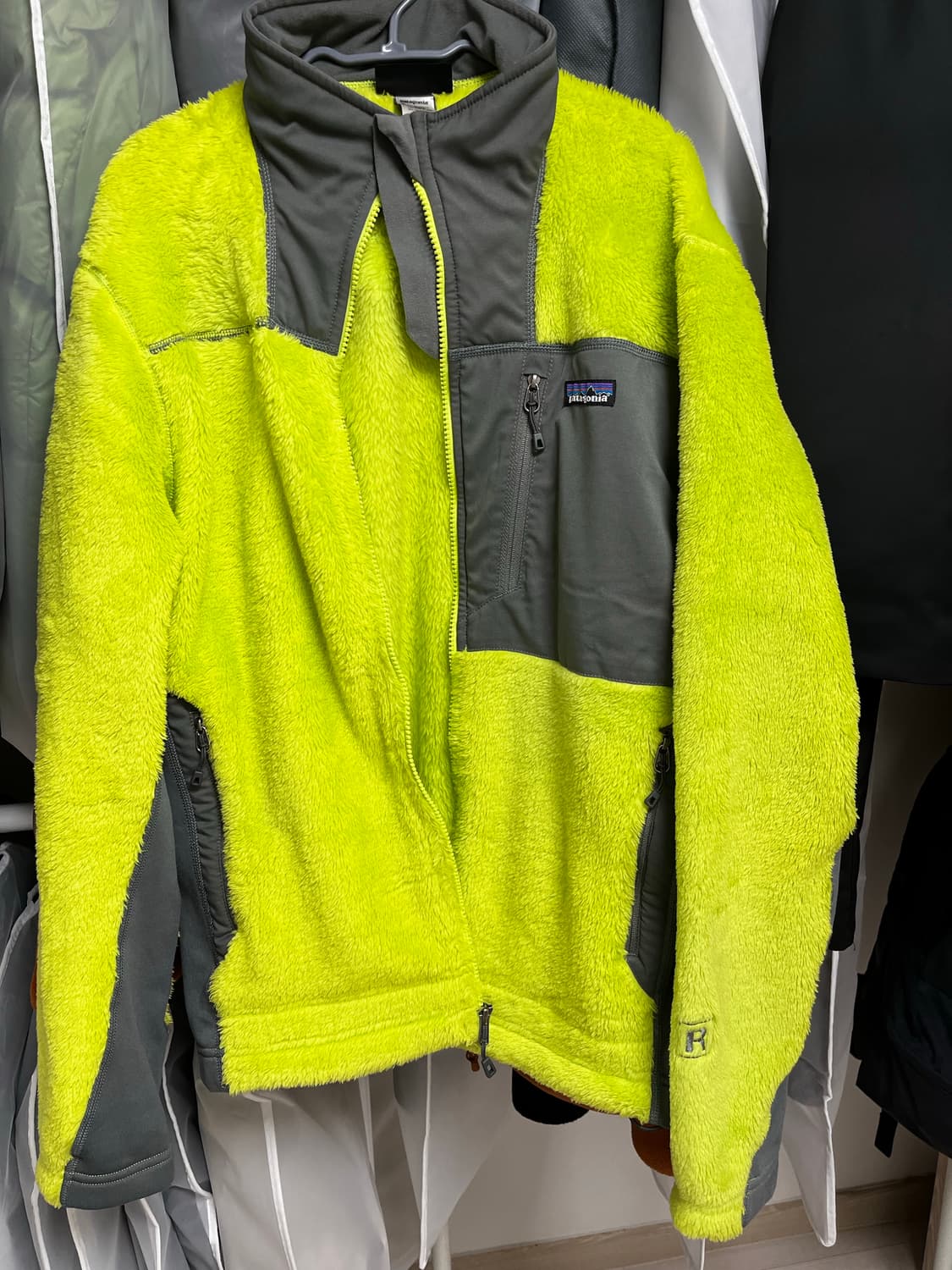 patagonia 파타고니아 R3 하이로프트 플리스 자켓 M 상품이미지1