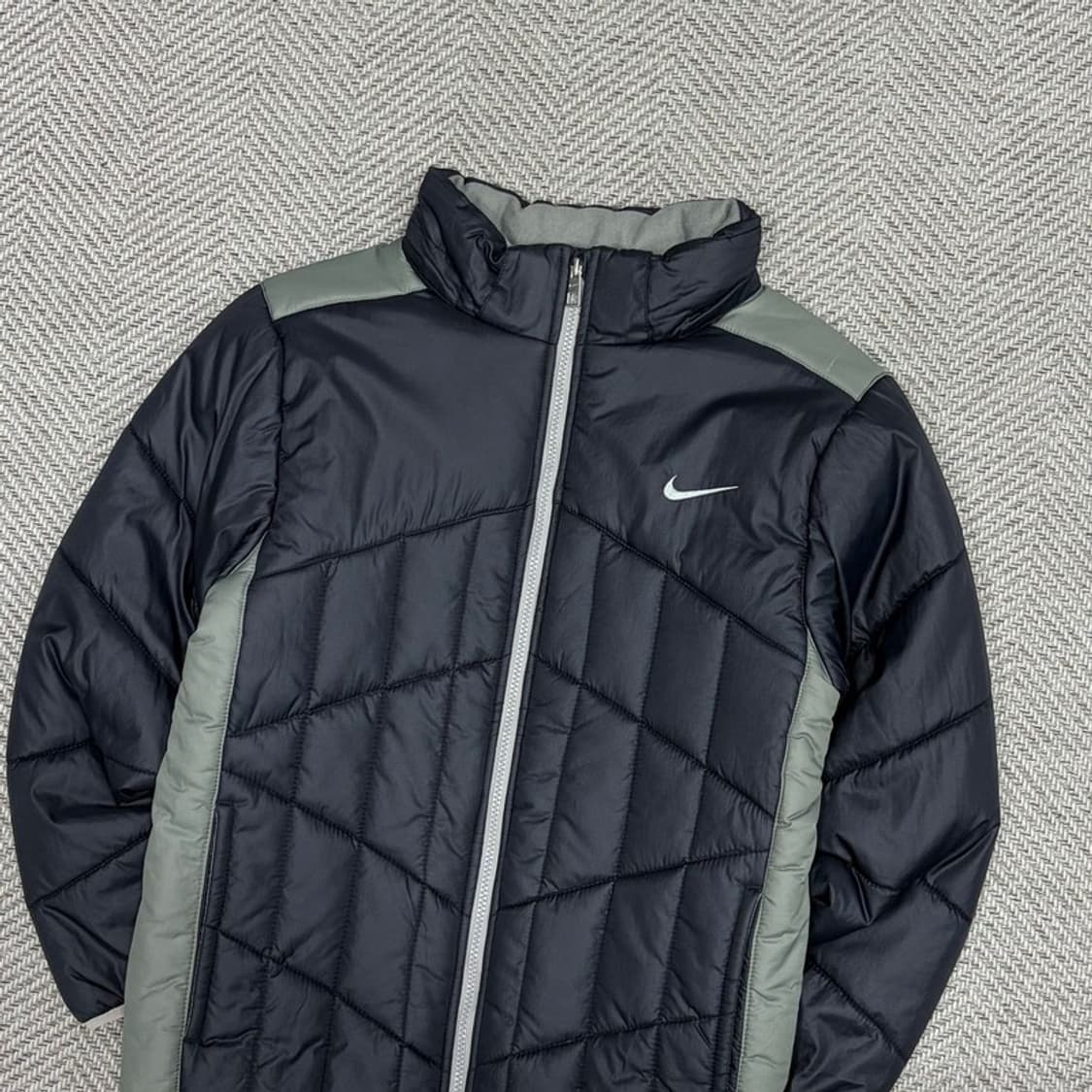 나이키 경량 패딩 점퍼 v1128 상품이미지3