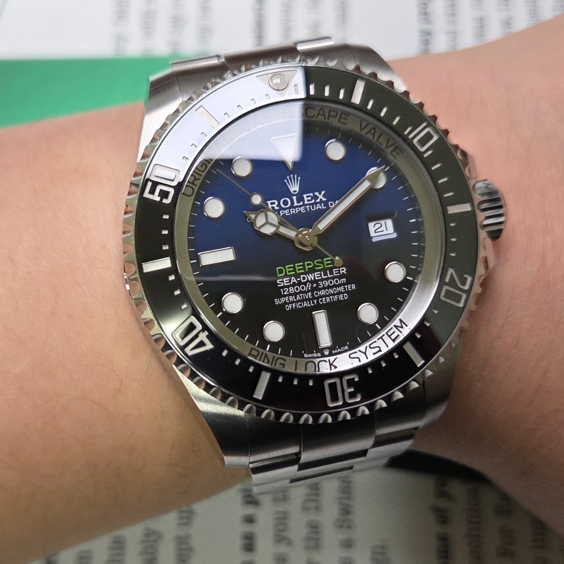 롤렉스 씨드웰러 딥씨44 디블루 126660 오토매틱  상품이미지9