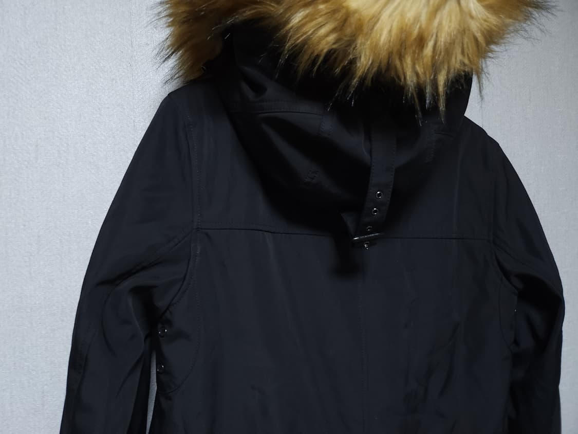 S13 NYC 파카코트 블랙패딩 여성 M
 상품이미지8