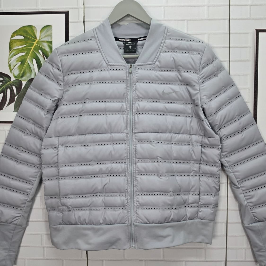 나이키 여성 에어로로프트 러닝 자켓 경량 다운 패딩 점퍼 L사이즈 상품이미지2