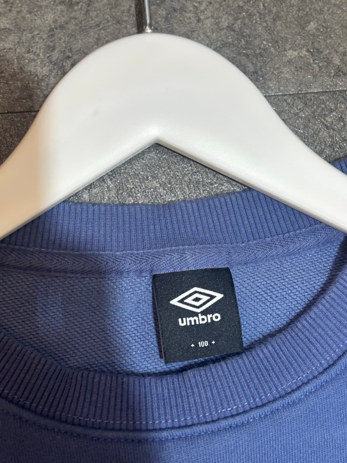 엄브로 맨투맨 티셔츠 100사이즈 상품이미지5