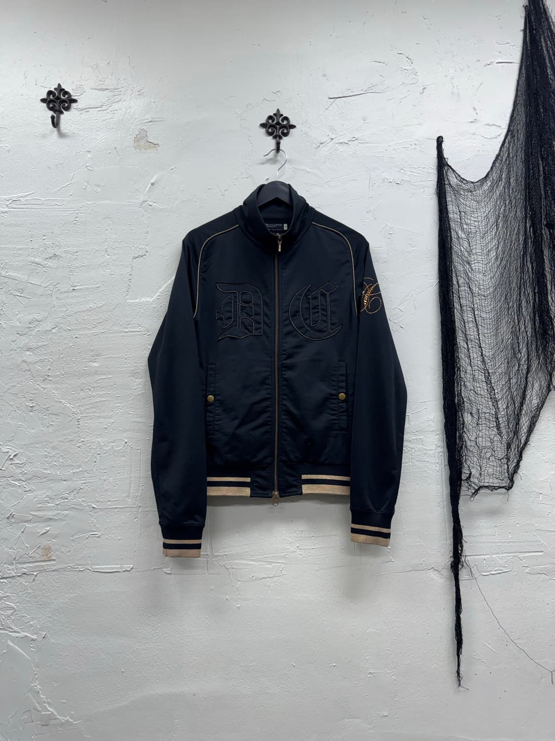 Buffalo bobs 00s lettering jersey 상품이미지2